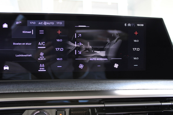 Peugeot 3008 1.2 Hybrid 145 GT | Panoramadak | Focal | BLIS | LED | 360 Camera