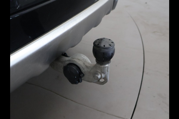 Volvo XC60 2.0 RECHARGE T6 340 PK R-DESIGN + 22 INCH LMV | TREKHAAK | PANORAMA | HK | STOELVENTILATIE