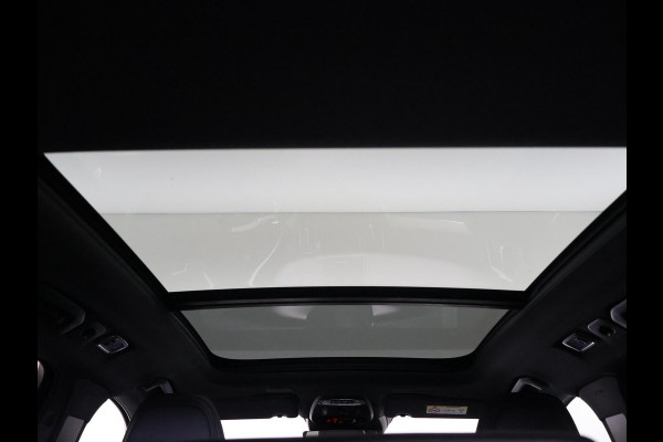 Volvo XC60 2.0 RECHARGE T6 340 PK R-DESIGN + 22 INCH LMV | TREKHAAK | PANORAMA | HK | STOELVENTILATIE