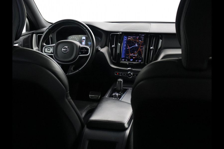 Volvo XC60 2.0 RECHARGE T6 340 PK R-DESIGN + 22 INCH LMV | TREKHAAK | PANORAMA | HK | STOELVENTILATIE