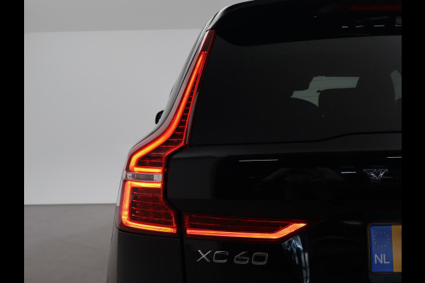 Volvo XC60 2.0 RECHARGE T6 340 PK R-DESIGN + 22 INCH LMV | TREKHAAK | PANORAMA | HK | STOELVENTILATIE