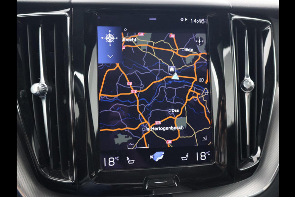 Volvo XC60 2.0 RECHARGE T6 340 PK R-DESIGN + 22 INCH LMV | TREKHAAK | PANORAMA | HK | STOELVENTILATIE