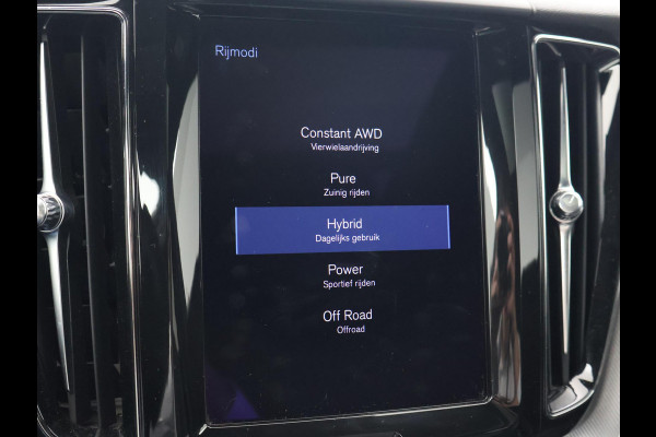 Volvo XC60 2.0 RECHARGE T6 340 PK R-DESIGN + 22 INCH LMV | TREKHAAK | PANORAMA | HK | STOELVENTILATIE