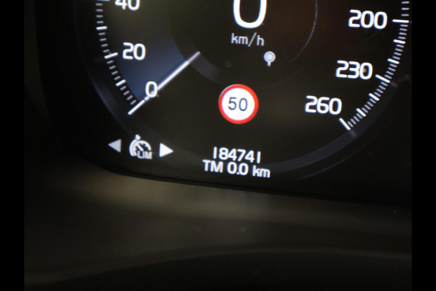 Volvo XC60 2.0 RECHARGE T6 340 PK R-DESIGN + 22 INCH LMV | TREKHAAK | PANORAMA | HK | STOELVENTILATIE