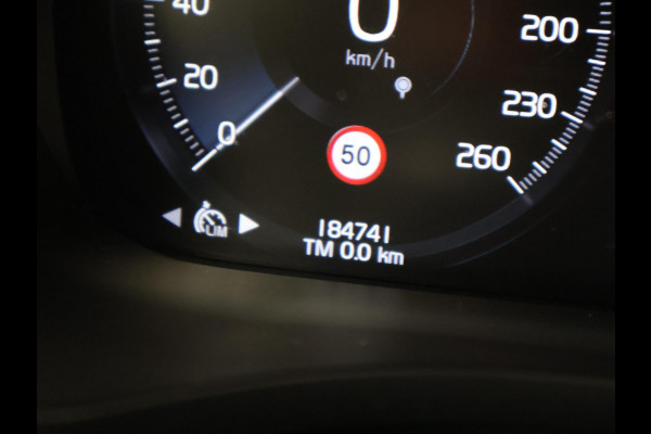 Volvo XC60 2.0 RECHARGE T6 340 PK R-DESIGN + 22 INCH LMV | TREKHAAK | PANORAMA | HK | STOELVENTILATIE