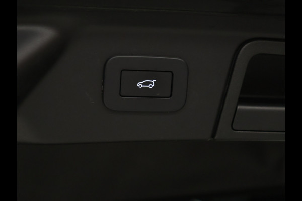Land Rover Range Rover Velar 2.0 P400e SOH 93,5% [MERIDIAN SOUND, MEMORY SEATS, APPLE CARPLAY, ANDROID, ADAPTIVE CRUISE, CAMERA, VOL LEDER, STOELVERWARMING, NIEUWSTAAT]