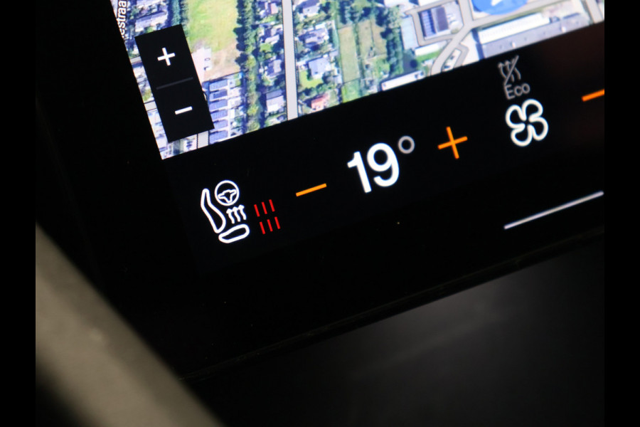 Polestar 2 Long Range Dual Motor Launch Edition 78kWh [PANORAMADAK, MEMORY SEATS, APPLE CARPLAY, ANDROID, STUURVERWARMING, RIJHULP, 360 CAMERA, STOELVERWARMING V+A, ADAPTIVE CRUISE, DIGITAL DASH, NIEUWSTAAT]