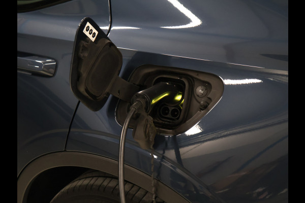 Polestar 2 Long Range Dual Motor Launch Edition 78kWh [PANORAMADAK, MEMORY SEATS, APPLE CARPLAY, ANDROID, STUURVERWARMING, RIJHULP, 360 CAMERA, STOELVERWARMING V+A, ADAPTIVE CRUISE, DIGITAL DASH, NIEUWSTAAT]