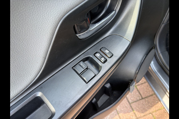 Toyota Yaris 1.0 VVT-i Connect 5-drs. CAMERA/CARPLAY/AIRCO/15INCH