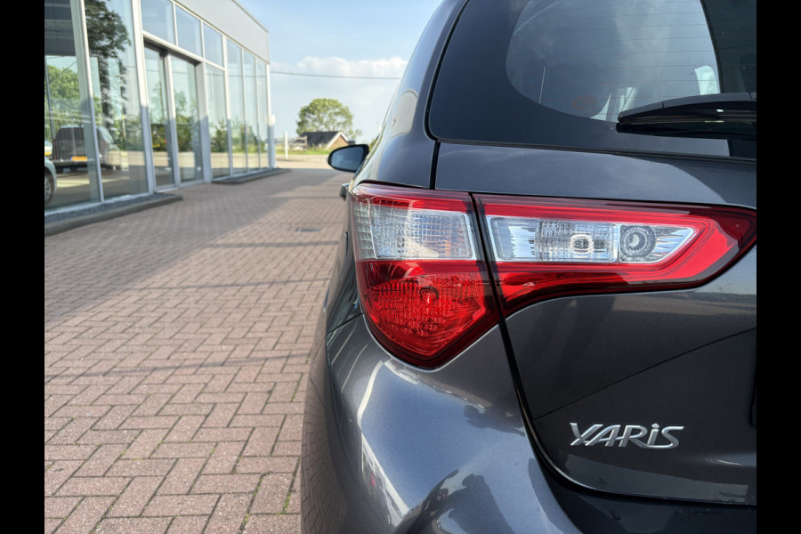 Toyota Yaris 1.0 VVT-i Connect 5-drs. CAMERA/CARPLAY/AIRCO/15INCH