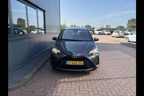 Toyota Yaris 1.0 VVT-i Connect 5-drs. CAMERA/CARPLAY/AIRCO/15INCH