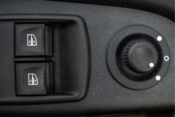 Fiat Talento 2.0 EcoJet L2H1 | 145 PK | 3-Zits | Cruise | Airco | Trekhaak | Imperiaal