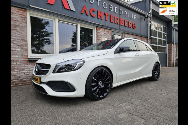 Mercedes-Benz A-Klasse 160 Sport Edition Panorama/Schuifdak! LED! 19INCH! NAP! Automaat! Mooie/Nette Auto!