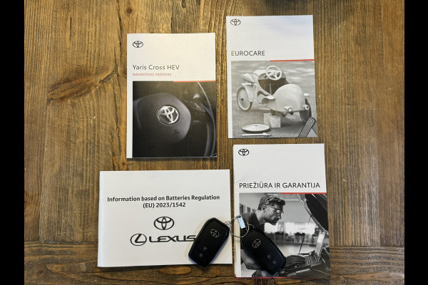 Toyota Yaris Cross 1.5 Hybrid 115 First Edition Camera Carplay Adaptive Cruise Stoel + Stuurverwarming