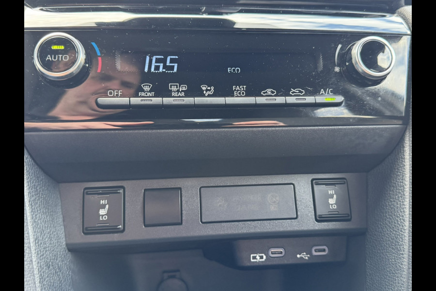 Toyota Yaris Cross 1.5 Hybrid 115 First Edition Camera Carplay Adaptive Cruise Stoel + Stuurverwarming