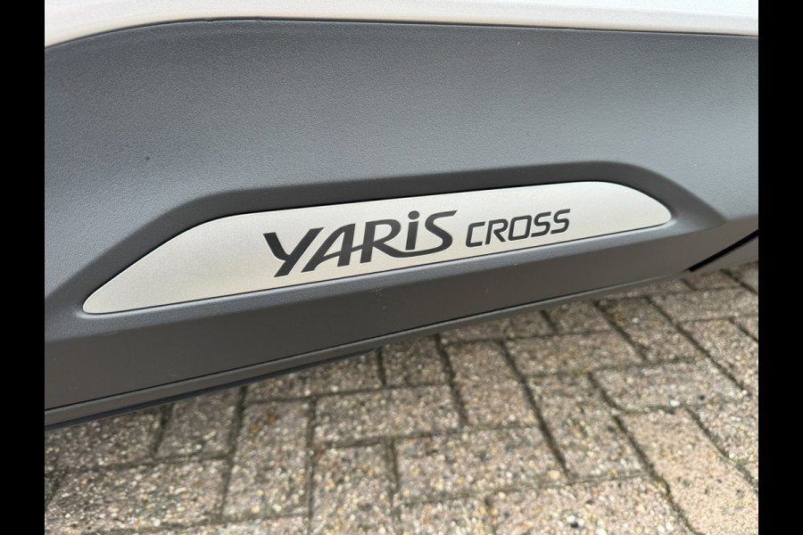 Toyota Yaris Cross 1.5 Hybrid 115 First Edition Camera Carplay Adaptive Cruise Stoel + Stuurverwarming