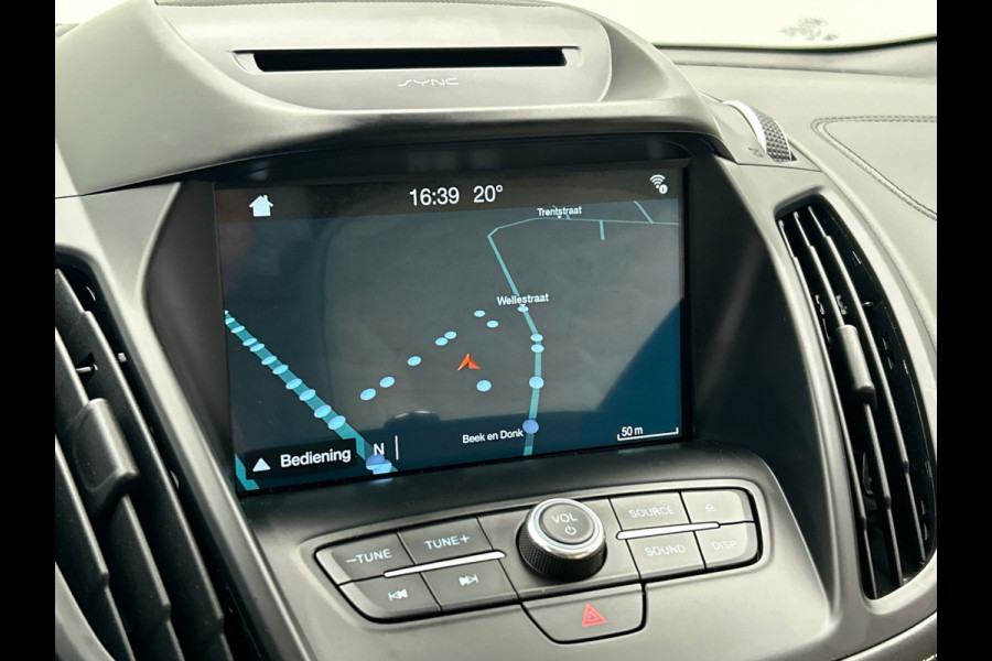 Ford Kuga 1.5 EcoBoost Vignale | Trekhaak | Leder | Panorama | Adaptive-cruise | Stoelverwarming |
