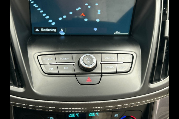 Ford Kuga 1.5 EcoBoost Vignale | Trekhaak | Leder | Panorama | Adaptive-cruise | Stoelverwarming |