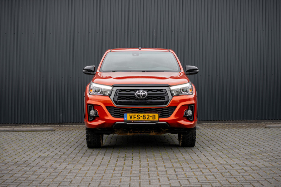 Toyota Hilux 2.4 D 4WD | 150 PK | LED | Camera | Cruise | Navi | Climatronic | Trekhaak