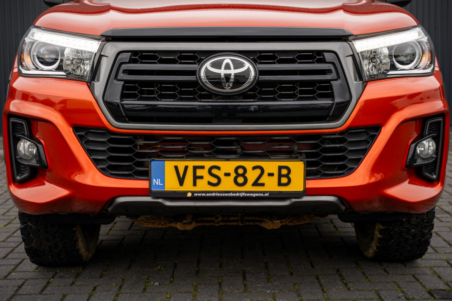 Toyota Hilux 2.4 D 4WD | 150 PK | LED | Camera | Cruise | Navi | Climatronic | Trekhaak