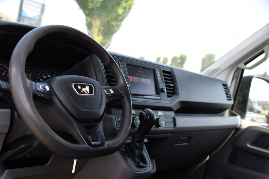 MAN TGE 3.180 35 2.0 L4H3 PB Edition Cruise, Camera, Carplay, 177pk, LED, Clima, Trekhaak, Automaat, Sensoren, Geveerde stoel, Uniek!