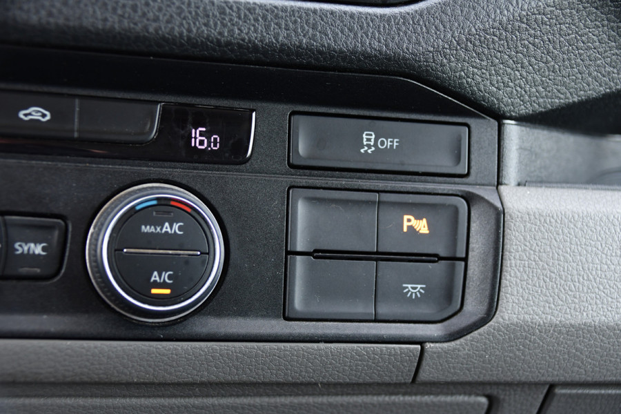 MAN TGE 3.180 35 2.0 L4H3 PB Edition Cruise, Camera, Carplay, 177pk, LED, Clima, Trekhaak, Automaat, Sensoren, Geveerde stoel, Uniek!