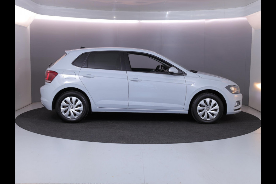 Volkswagen Polo 1.0 TSI Comfortline 95 pk | Navigatie | Parkeersensoren | Adaptieve cruise control | Apple Carplay/Android Auto |