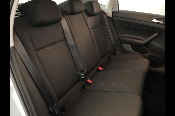 Volkswagen Polo 1.0 TSI Comfortline 95 pk | Navigatie | Parkeersensoren | Adaptieve cruise control | Apple Carplay/Android Auto |