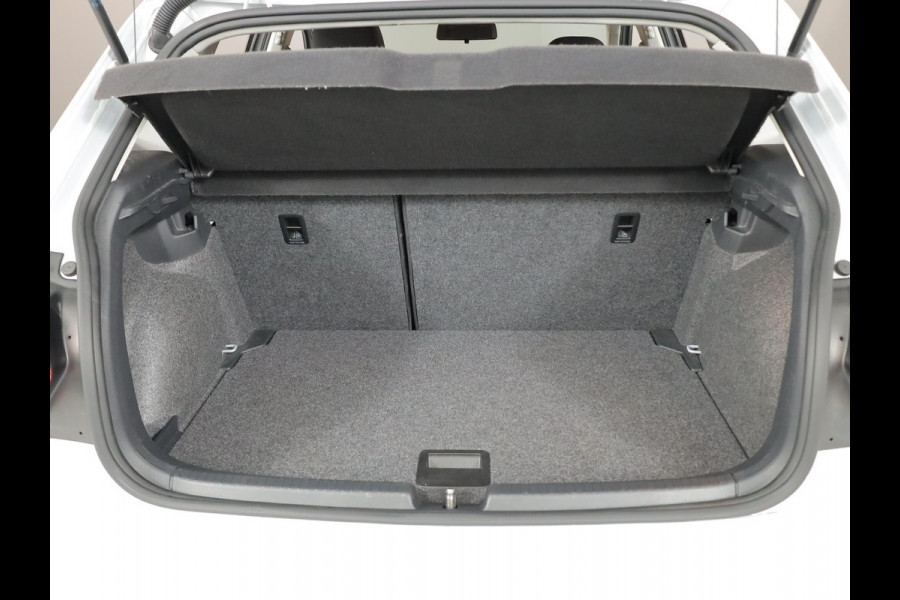 Volkswagen Polo 1.0 TSI Comfortline 95 pk | Navigatie | Parkeersensoren | Adaptieve cruise control | Apple Carplay/Android Auto |