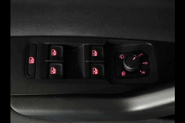 Volkswagen Polo 1.0 TSI Comfortline 95 pk | Navigatie | Parkeersensoren | Adaptieve cruise control | Apple Carplay/Android Auto |