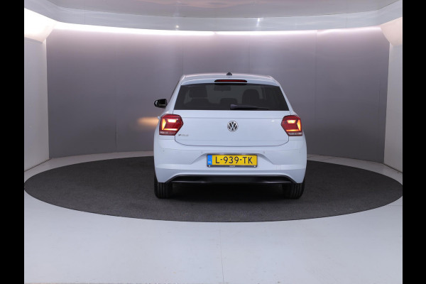 Volkswagen Polo 1.0 TSI Comfortline 95 pk | Navigatie | Parkeersensoren | Adaptieve cruise control | Apple Carplay/Android Auto |