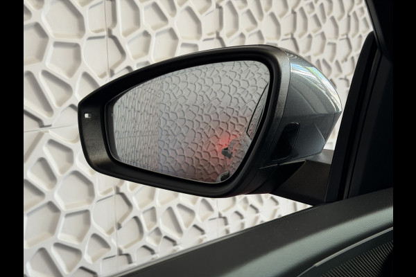 Audi Q5 2.0 TFSI E-HYBRID QUATTRO 300 PK S-EDITION PAS/DISPLAY PANO LEER 360CAM TREKHAAK MATRIXX LED ELEK.STOEL. S-LINE S LINE