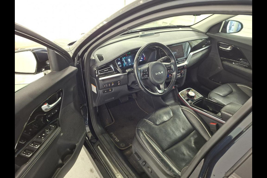 Kia e-Niro ExecutiveLine 64 kWh|Fase 3|SOH93%|Pano|Cam|