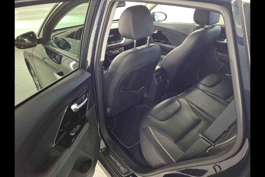Kia e-Niro ExecutiveLine 64 kWh|Fase 3|SOH93%|Pano|Cam|