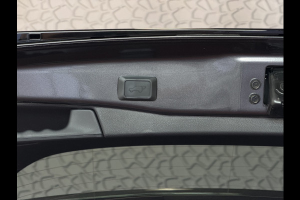 Toyota RAV4 2.5 PHEV AWD 306PK | ☑️ Nieuwe auto ☑️ | 0 km 1500KG trekgew. | HUD | Camera | LED | Elek. klep | STUUR/STOELVERW. V+A PHEV PLUG IN
