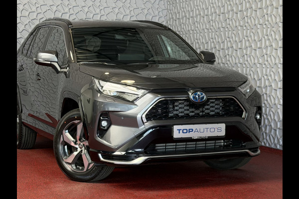 Toyota RAV4 2.5 PHEV AWD 306PK | ☑️ Nieuwe auto ☑️ | 0 km 1500KG trekgew. | HUD | Camera | LED | Elek. klep | STUUR/STOELVERW. V+A PHEV PLUG IN