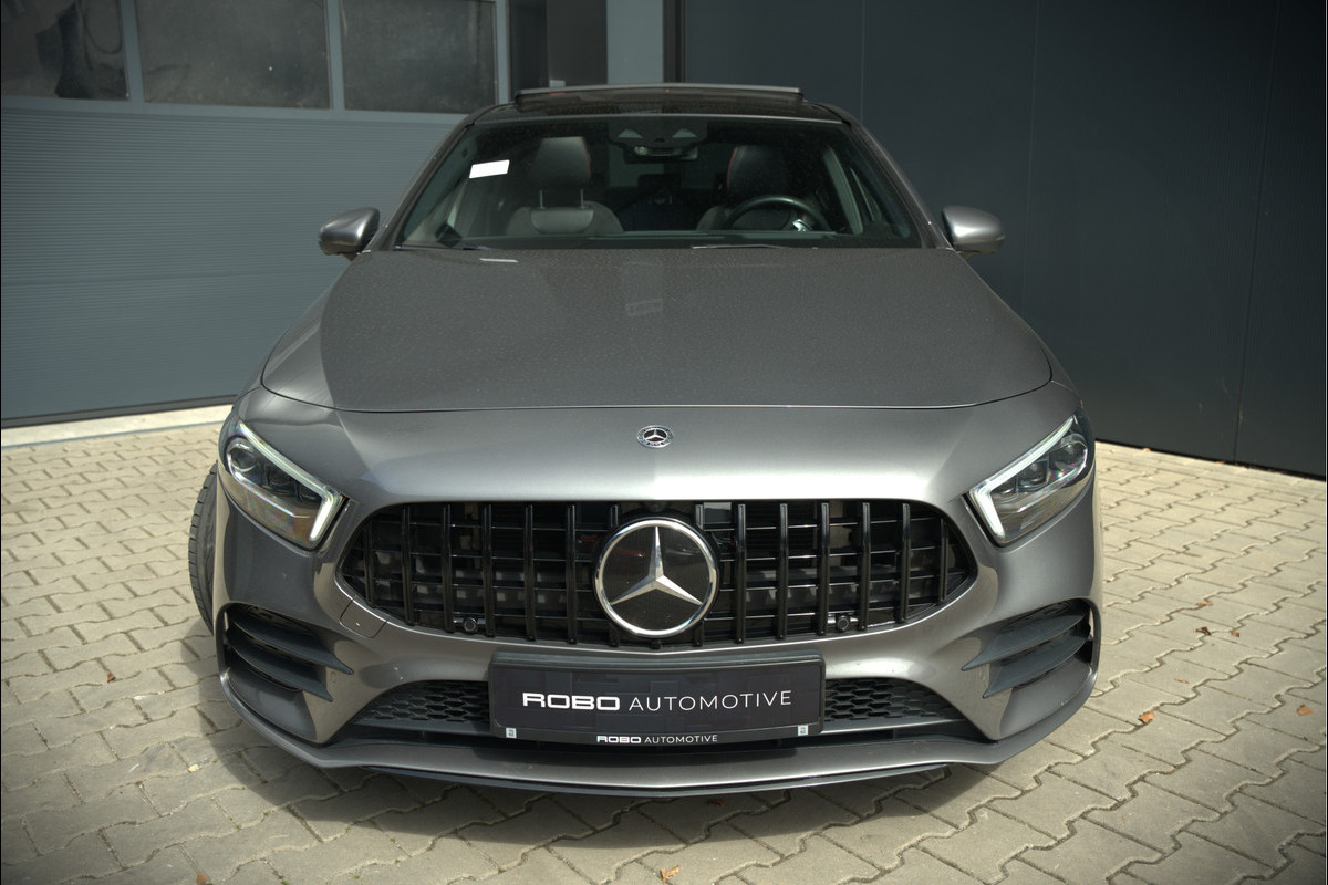 Mercedes-Benz A-Klasse 200 Launch Edition Premium Plus AMG | Panoramadak | Stoelverwarming | Memory Seat | Camera | Multibeam | Navigatie | Cruise Control |