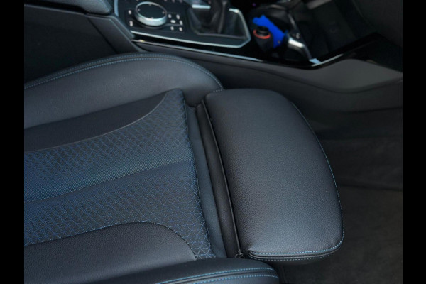 BMW 1-serie 118i M-sport pakket, panoramadak, achteruitrijcamera, Led verlichting,stoelverwarming