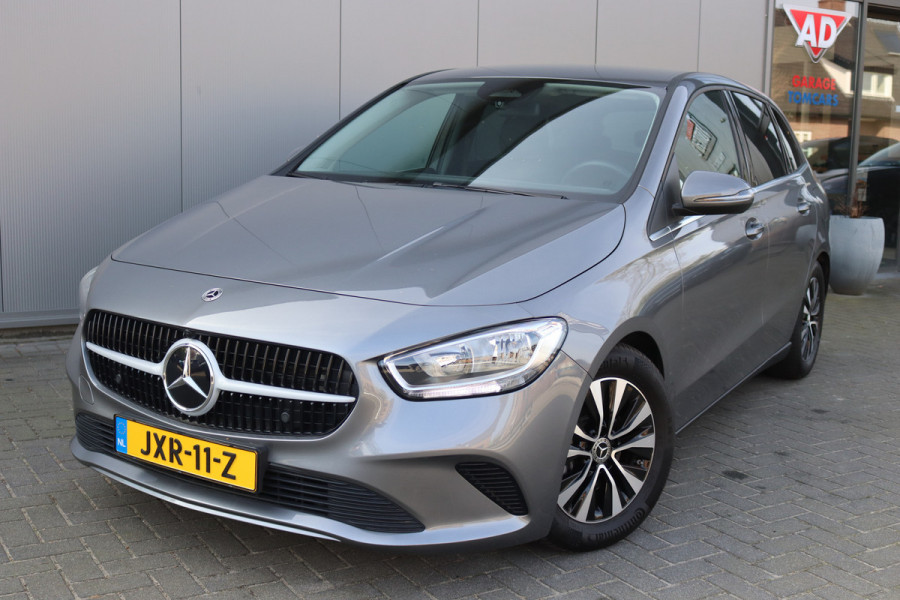 Mercedes-Benz B-Klasse 180 Automaat Mild-Hybrid Business Navigatie/Camera/Stoel-stuurverwarming