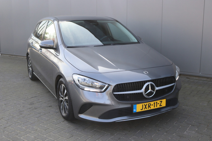 Mercedes-Benz B-Klasse 180 Automaat Mild-Hybrid Business Navigatie/Camera/Stoel-stuurverwarming