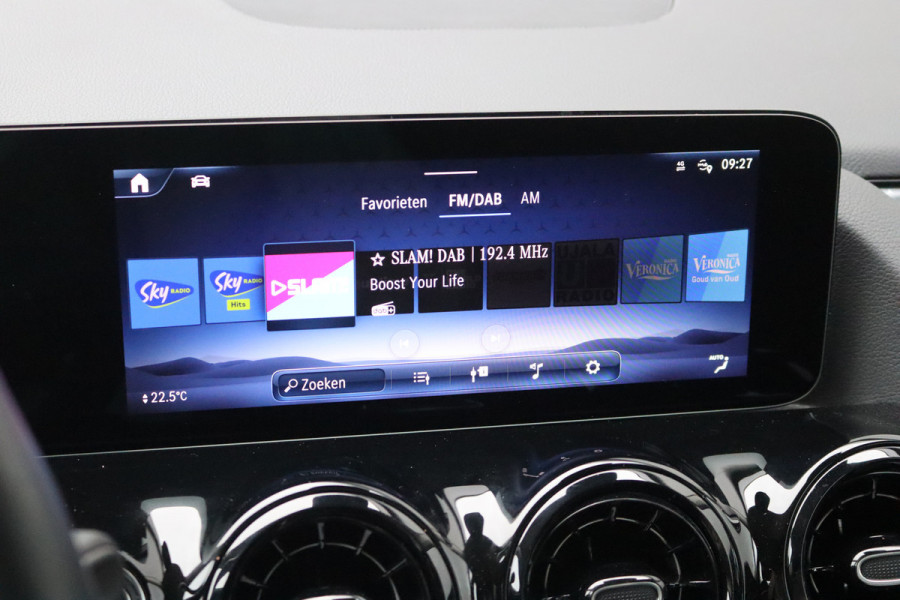Mercedes-Benz B-Klasse 180 Automaat Mild-Hybrid Business Navigatie/Camera/Stoel-stuurverwarming