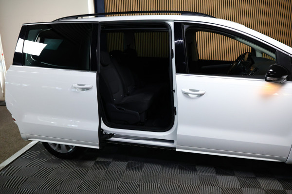 Volkswagen Sharan 1.4 TSI Exclusive Series AVM DSG NAVI CLIMA PDC 7 PERSOONS STOELVW '21