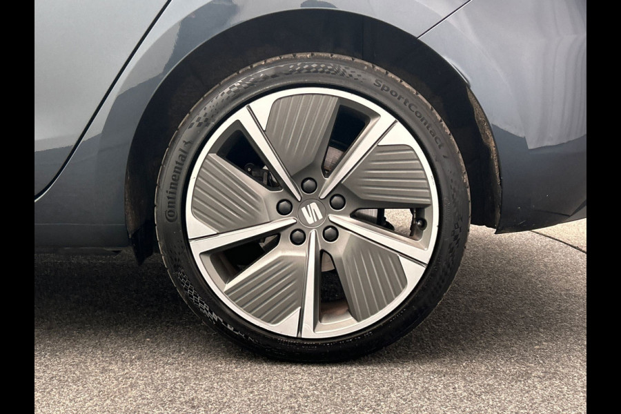 Seat Leon 1.4 TSI eHybrid PHEV FR | Origineel Nederlands | Carplay | Trekhaak | Adaptive-cruise | Camera |
