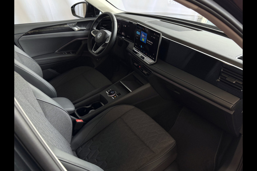 Volkswagen Tiguan 1.5 eHYBRID ELEK.KLEP/TREKHAAK TRAILER ASSIST STOEL/STUUR VERW CAMERA PHEV PLUG IN HYBRID