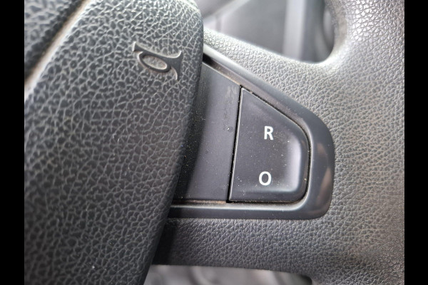 Renault Master T35 2.3 dCi L2H2 AIRCO / CRUISE CONTROLE / IMPERIAL / TREKHAAK / EURO 6
