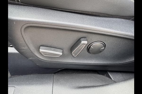 Ford Kuga 2.5 PHEV Vignale 225pk | Driver Assistance Pack | Technology Pack | Winter Pack | Trekhaak Afneembaar | 1.500kg Trekgewicht