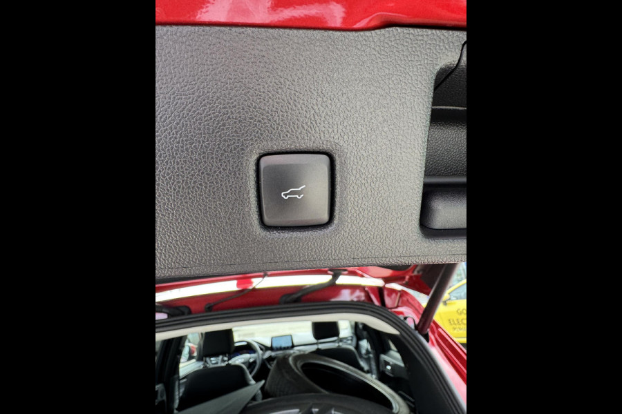 Ford Kuga 2.5 PHEV Vignale 225pk | Driver Assistance Pack | Technology Pack | Winter Pack | Trekhaak Afneembaar | 1.500kg Trekgewicht