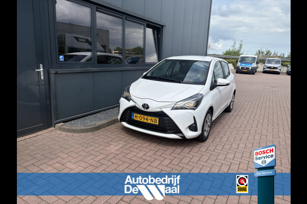 Toyota Yaris 1.5 VVT-i Active Automaat 5-drs. CAMERA/MEDIA/CRUISE/CLIMA
