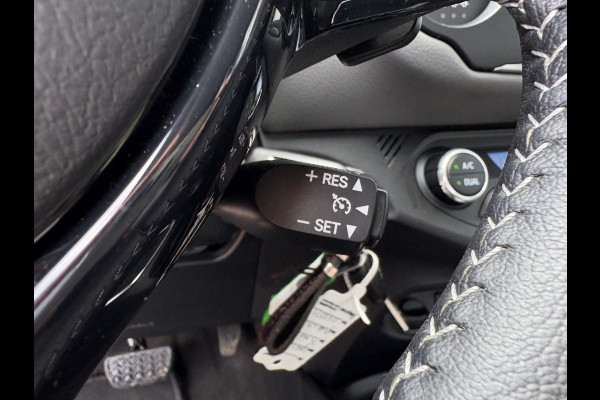 Toyota Yaris 1.5 VVT-i Active Automaat 5-drs. CAMERA/MEDIA/CRUISE/CLIMA