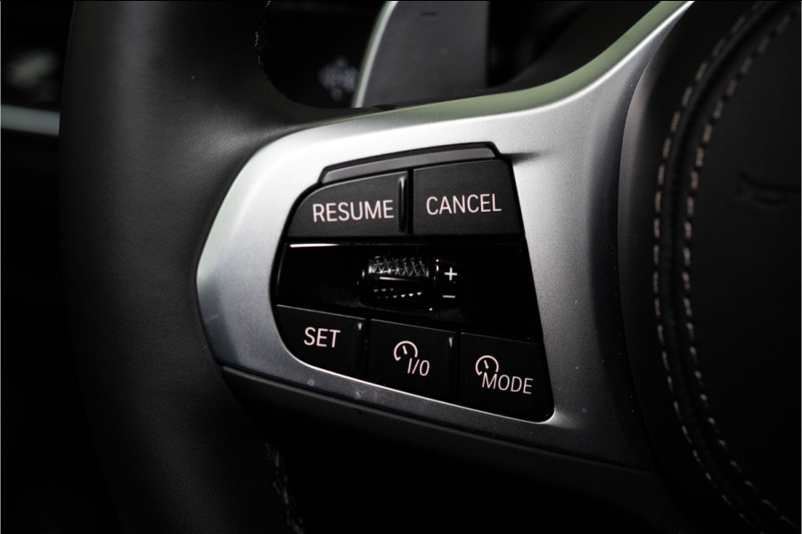 BMW X5 xDrive50e M-Sport Pro 490PK | Harman/Kardon | Pano | Kuipstoelen | Glow | 360 | VOL! Fabrieksgarantie